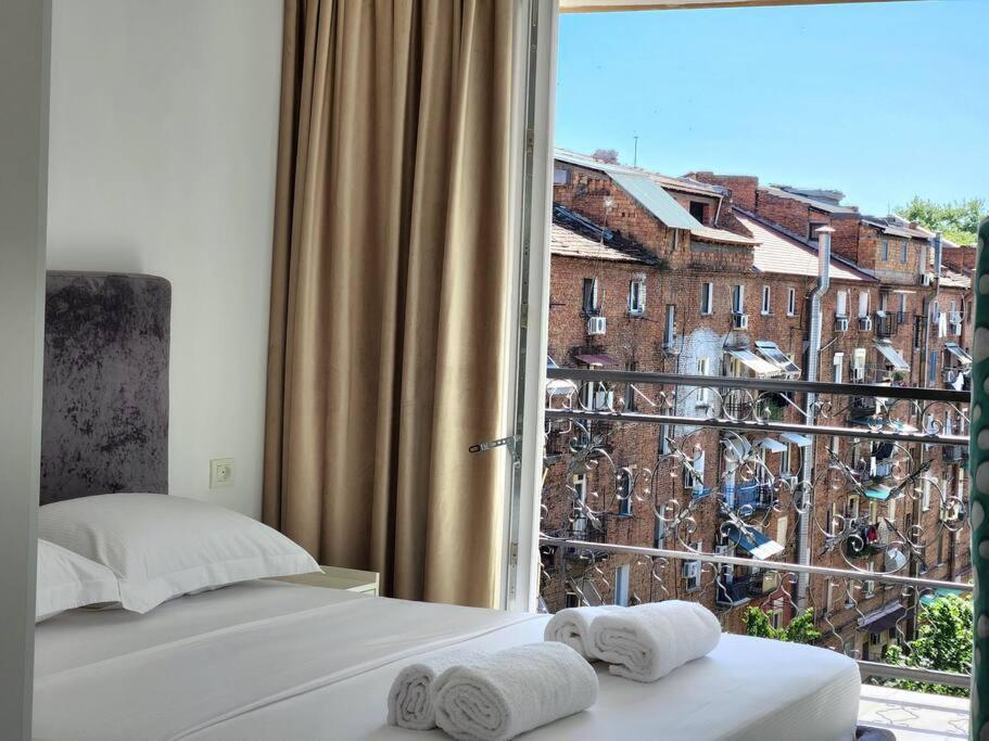 Tirana City Center Penthouse Oasis Exterior photo