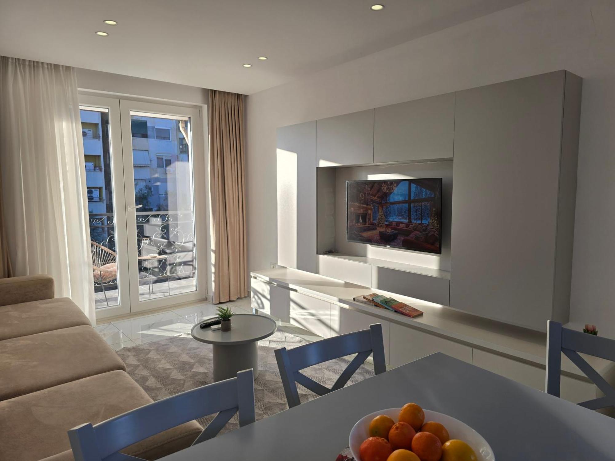 Tirana City Center Penthouse Oasis Exterior photo